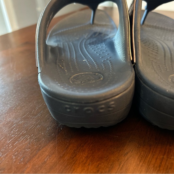 Crocs Sloan  Blue Flip Flop Sandals Size 9 EUC Women's - Picture 5 of 7